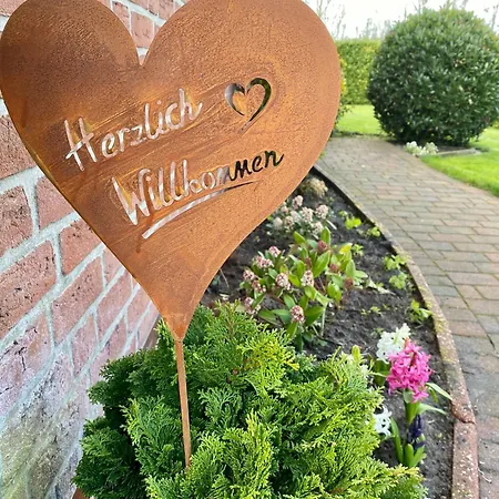 Sandhoecht Großheide