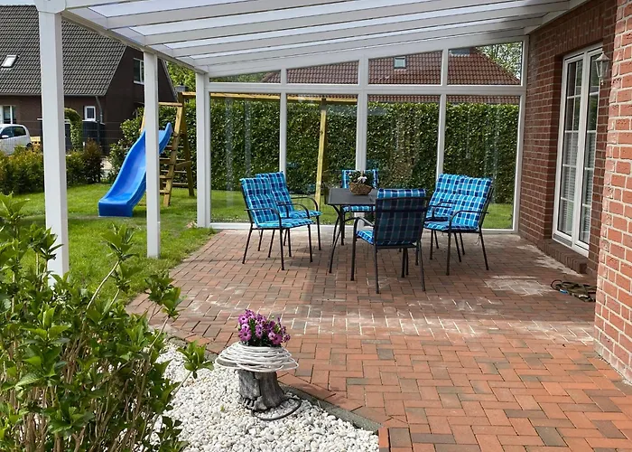 Sandhoecht Feriehus *